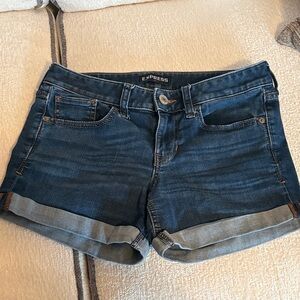 Express Women's Dark Blue Jean Shorts ladies size 4